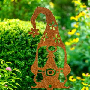 Edelrost Blumenwichtel Bente, Gartenfigur aus rostendem Stahl mit Blütenmütze und langen Zöpfen – handgefertigte, wetterfeste Rostdeko für Garten, Beet und Pflanzkübel.