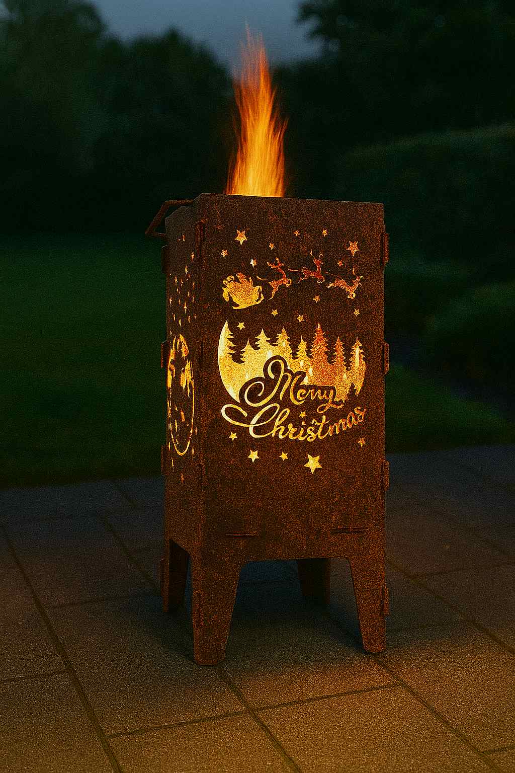 Feuerkorb Weihnachten aus 3 mm Stahl mit Edelrostpatina und Merry Christmas Motiv – handgefertigte Outdoor Feuerstelle von Blechstahlwerkle