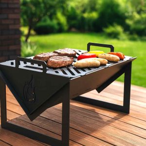 Kompakter Holzkohlegrill aus 3 mm Stahl mit Flammenmotiv – mobiler Grill für Balkon, Garten und Camping